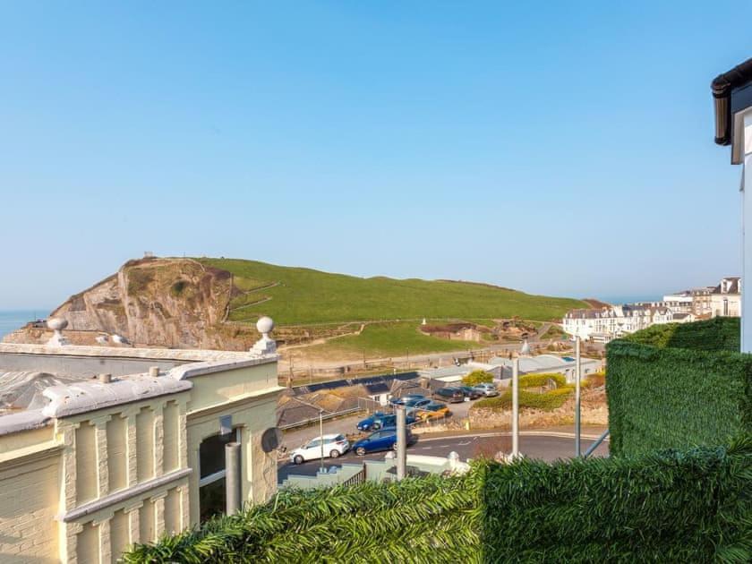 2Thevilla - Great Views, 3 Bedrooms, Parking, Central Location 伊尔弗勒科姆 外观 照片